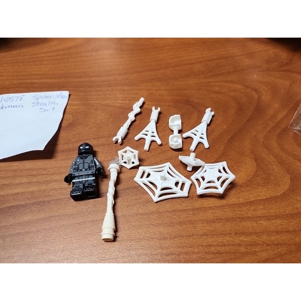 LEGO Minifigure Spider-Man Black and Gray Suit (Stealth Suit) sh0578 plus 9 Webs